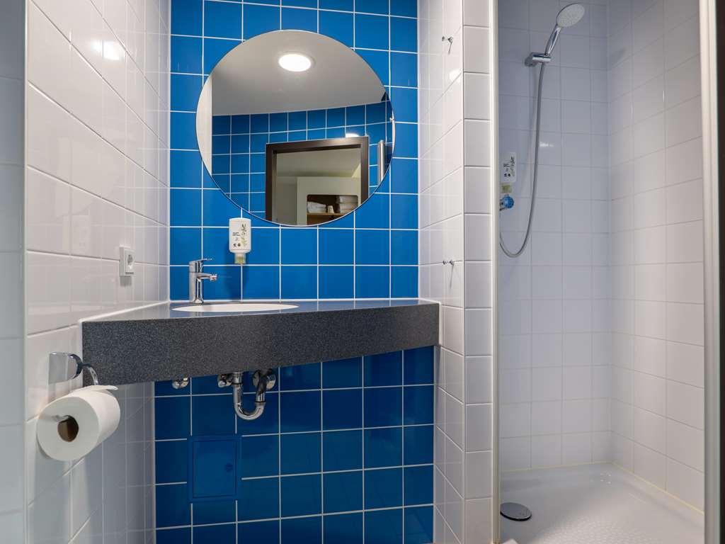 B&B Hotel Stuttgart-Airport/Messe Номер фото